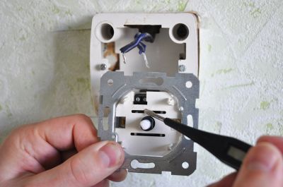 Dimmer Switch Installation